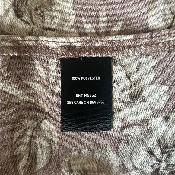 Torrid Brown & Cream Floral Pintuck Boho Blouse Peasant Sleeves V-neck  1X New - Picture 15 of 16